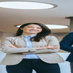 首席分析师 - 澳洲10 数据专家